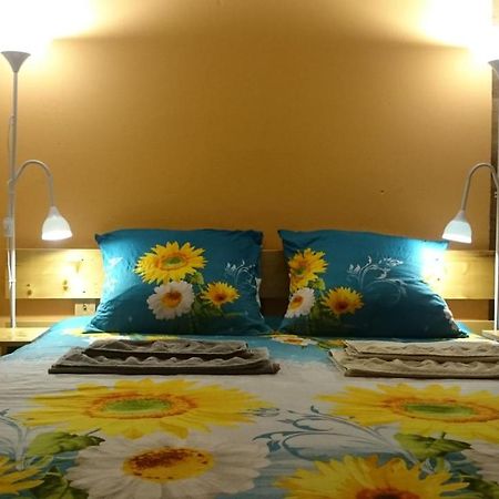 Willow Apartments ليمباجي المظهر الخارجي الصورة